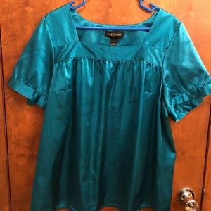 Women’s shimmer top